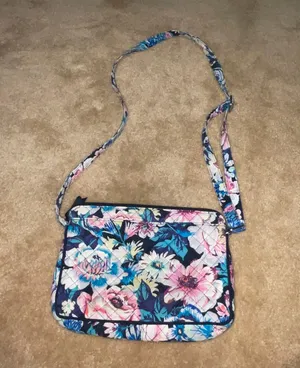 Vera Bradley Purse thumbnail 2