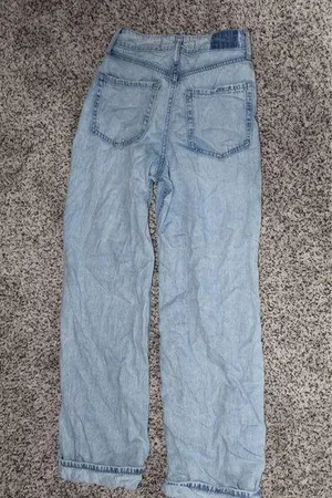 Hollister High-Rise Jeans Wide-Leg thumbnail 4