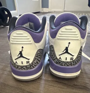 Air Jordan 3 Dark Iris thumbnail 3