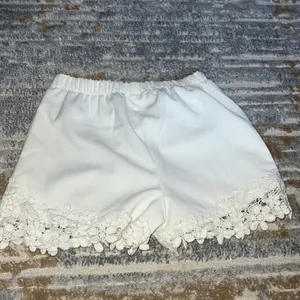 Monteau White Shorts thumbnail 2