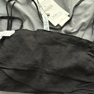 Zara Open Back Black Linen Top thumbnail 2