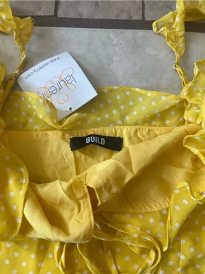Yellow Polka Dot Ruffle Tie thumbnail 4
