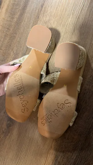 Seychelles Heels thumbnail 3