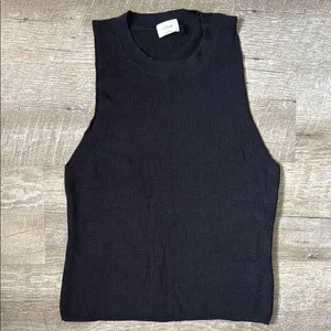Aritzia Wilfred Black Sleeveless Knit Top Size Large thumbnail 1