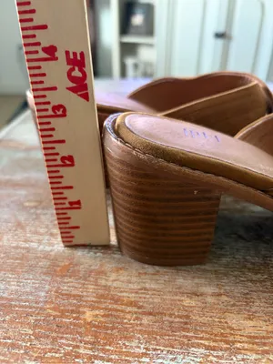 J. Jill Stack Heel Block Sandal Mules Brown Leather Open Toe Shoe Size 9 thumbnail 6