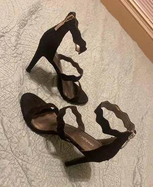 black high heels Size 7 thumbnail 1