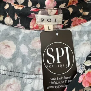 NWT- POL Carly Crochet Patchwork Laser Cut Floral embroidered shirt size large thumbnail 9