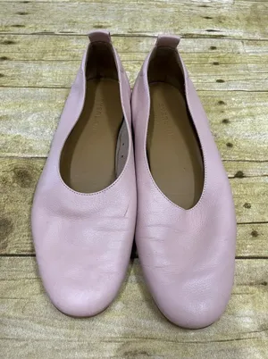 Everlane “The Day Glove” Blush Pink Leather Slip-On Ballet Flats size 6 thumbnail 1
