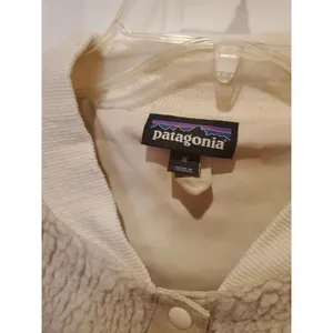 Patagonia Gs RetroX Bomber/Girls RetroX Bomber Jacket 65415 size M thumbnail 9