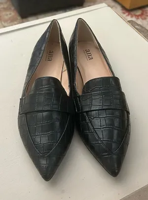 Loafers Elegant Black Croc-Embossed a.n.a. A new approach8 1/2 M like new thumbnail 1