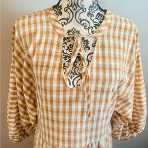 ON YOU White and Camel Gingham Maxi Dress thumbnail 4