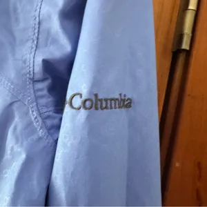 Columbia Omni Tech Interchange Light Jacket Women’s Small Periwinkle Blue Casual thumbnail 3
