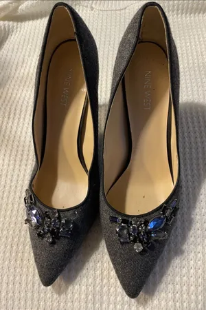 Nine West Gray Pointed-Toe Pumps with Crystal Accent thumbnail 1