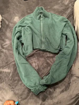 Emerald green cropped zip sweater thumbnail 1