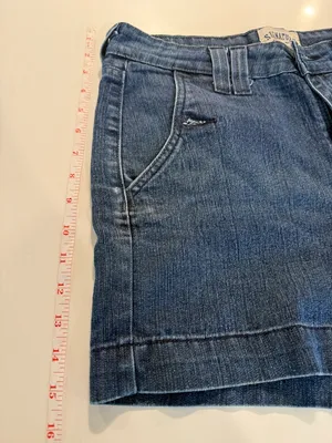 Levi’s Signature Denim Look Womens Shorts‎ Size Misses 12 thumbnail 7