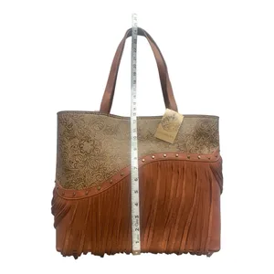 Catchfly Studio Trenditions‎ Western Style Asymmetrical Tooled Yoke Tote Bag thumbnail 6