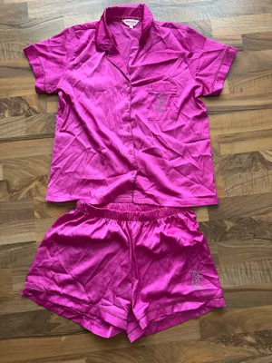 Juicy Couture  thumbnail 1