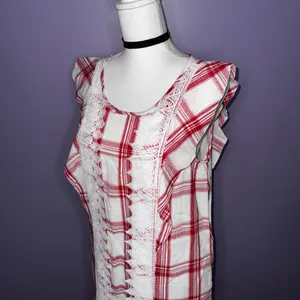 Entro NWT Boutique Red and White Plaid Dress with Lace Detail thumbnail 6