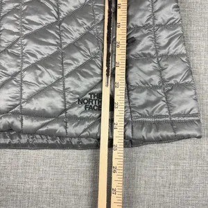 The North Face ThermoBall Puffer Vest Womens Medium Gray Quilted Zip Insulated thumbnail 7