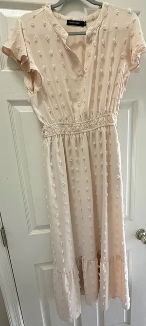 MEROKEETY Swiss Dot Maxi Dress Size M Pink Ruffle Flutter Sleeve V-Neck thumbnail 1