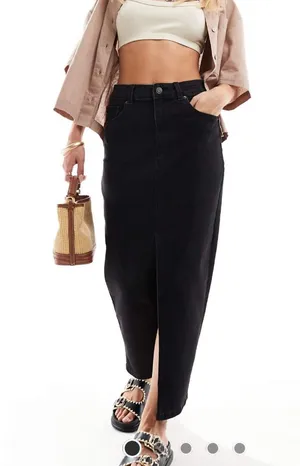ASOS / ASOS DESIGN Petite denim maxi skirt with split hem / washed black thumbnail 1