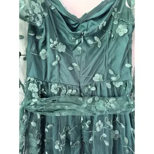 NWT Lulus Darling Charisma Emerald Mesh Embroidered Midi Dress Size Medium thumbnail 9