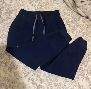 FIGS Scrub Pants Jogger thumbnail 1