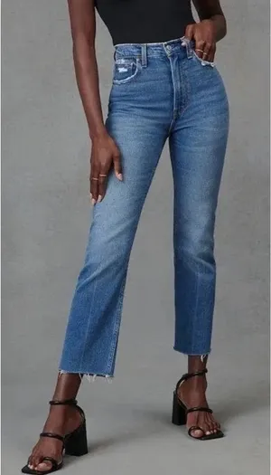 Abercrombie & Fitch ultra high rise ankle straight jeans thumbnail 1