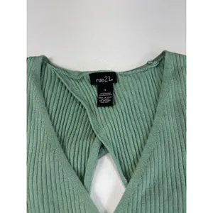 rue21 Sage Green Ribbed Knit Wrap Top Open Back‎ Long Sleeve Crop Top thumbnail 6
