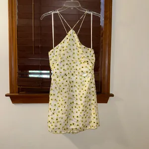 NWT $170 Anthropologie x Hutch Yellow Motif Ditsy Floral Seaside Romper 6 thumbnail 5