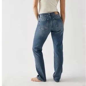 Free People Curvy Siren Low Rise Straight Leg Jeans women’s size 26 thumbnail 2
