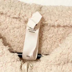 Kim Kardashian SKIMS Size Small/Medium Cream Cozy Knit Zip Up Hoodie thumbnail 3