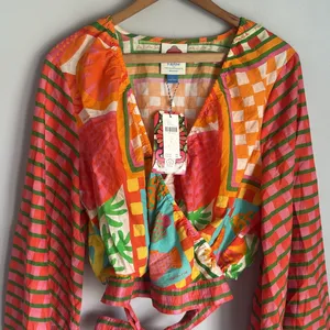 NEW Farm Rio x Anthropologie Bell-Sleeve Wrap Top Large thumbnail 6