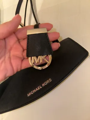 Michael Kors Black and White  Purse thumbnail 9