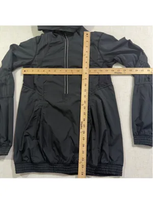 Lululemon Women’s 4 Black Half Zip Hooded Running Windbreaker Pullover Jacket thumbnail 6