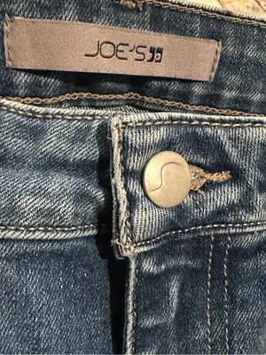 JOE'S Jeans Mid-Rise Tulip Crop Boot Cut Jean thumbnail 10
