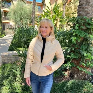 Packable Puffer Quilted Jacket Khaki/Beige Zip Closure Lightweight Hi-Neck thumbnail 2