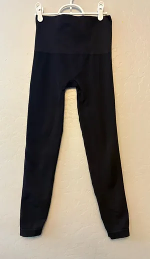 Spanx look at me now seamless leggings in black size large thumbnail 1