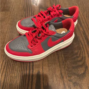 Nike Air Jordan 1 Elevate Low
Excellent condition thumbnail 5