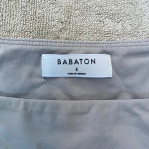 FLAWED Aritzia Babaton gray Bodysuit original contour pursue classic basic thumbnail 2