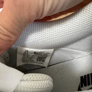 Nike White Court Vision Low Sneakers Sz 8.5 thumbnail 6