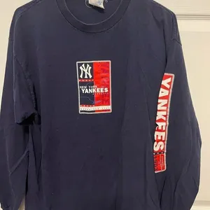 Majestic blue long sleeve yankee shirt in large thumbnail 1