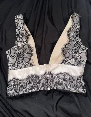 Hazel Boutique Top thumbnail 1