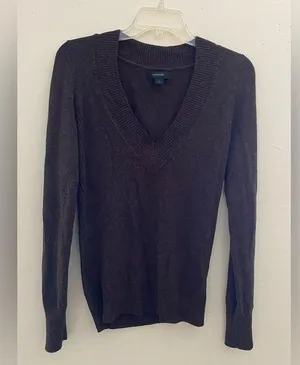 EXPRESS Cardigan for women. Color: Coffee thumbnail 1