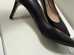 Stuart Weitzman Black Leather Closed Pointed Toe Heels power Pumps 6.5 thumbnail 7