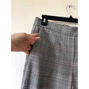 Aritzia Babaton Conan Pants Cropped Gray Check High Rise Pull On Plaid Size 8 thumbnail 5