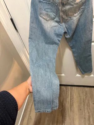 Abercrombie & Fitch Distressed High Rise Mom Jeans Size 4 / 27W thumbnail 9