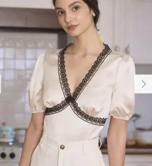 RIHOAS The Apricot V-Neck Lace Puff Sleeve Blouse 3 thumbnail 3