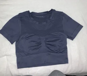 Abercrombie Workout Crop thumbnail 1