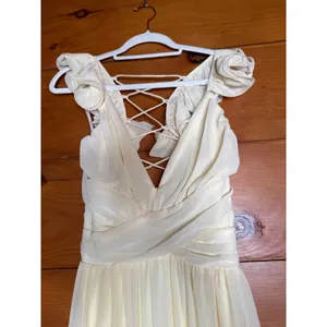 NWT Lulus Soiree Celebration Light Yellow Ruffled Lace-Up Maxi Dress Tiered S thumbnail 4